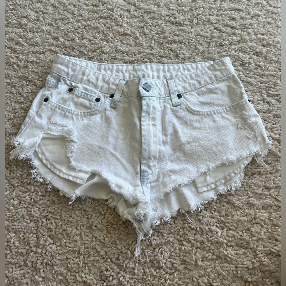 white jean shorts